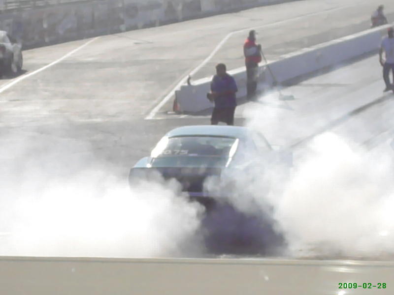 Name:  NHRA drag races 03012009 012.jpg
Views: 356
Size:  29.8 KB