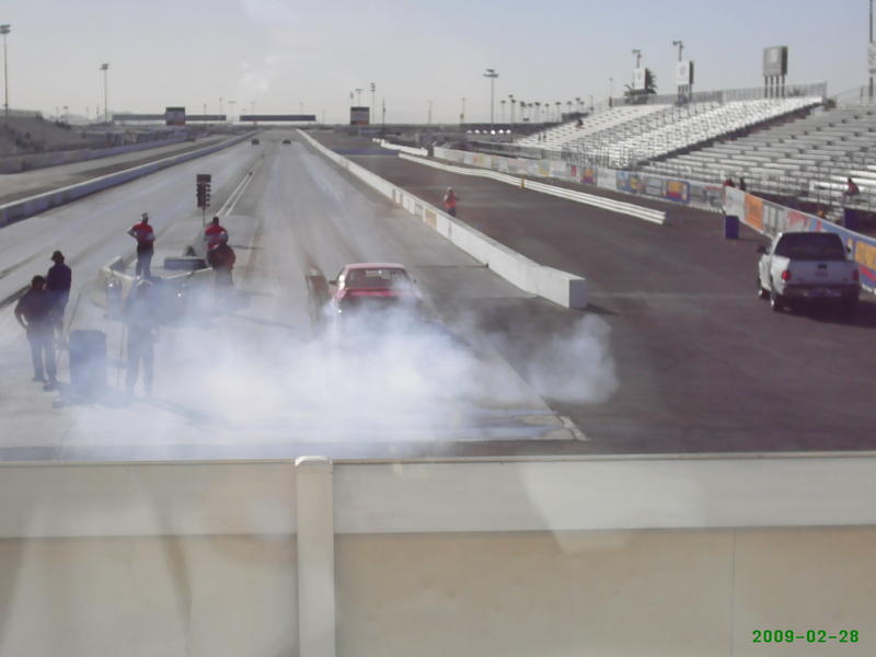 Name:  NHRA drag races 03012009 015.jpg
Views: 340
Size:  36.6 KB