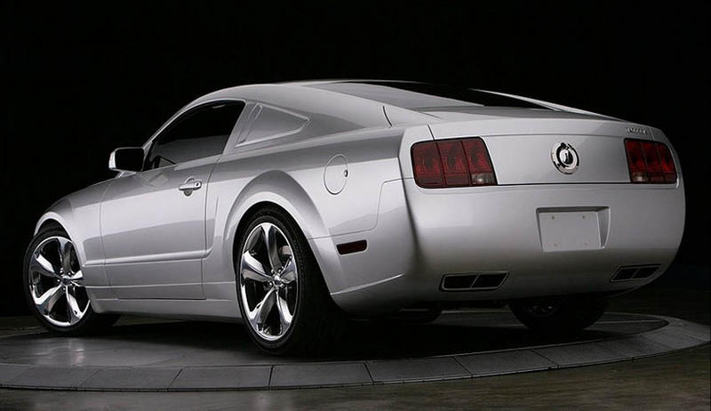 Name:  news06iacocca_mustang_01.jpg
Views: 108
Size:  39.0 KB