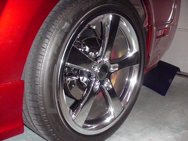 Set of 2 Saleen extreme 5 spoke wheels 20x10